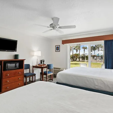 Seahorse Oceanfront Inn Neptune Beach Exterior photo